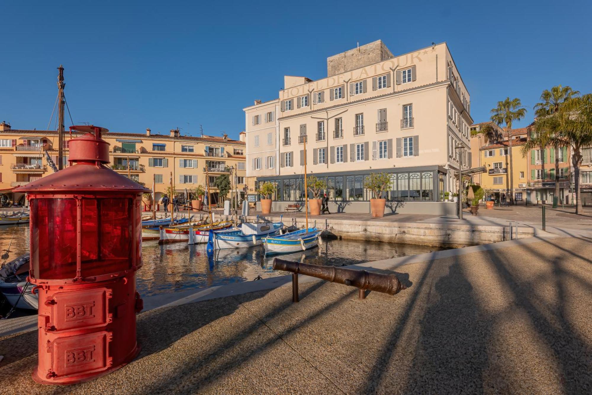 Hotel Restaurant De La Tour Sanary-sur-Mer Buitenkant foto